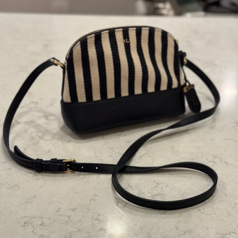 Ralph Lauren cream and navy shoulder bag with adjustable leather strap - Picture 13 of 16